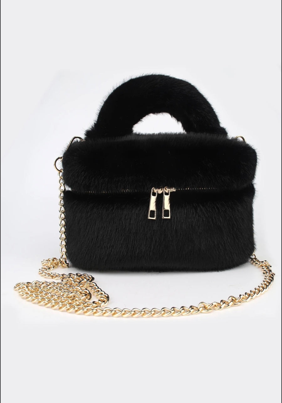 Faux Fur Vanity Bag in Black – fluffy makeup bag by Miss Runway