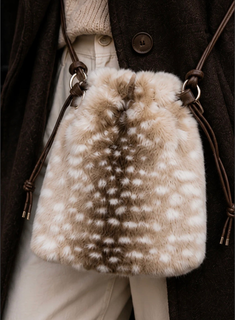 Faux Fur Crossbody Deer Print Beige – women's bag by Miss Runway