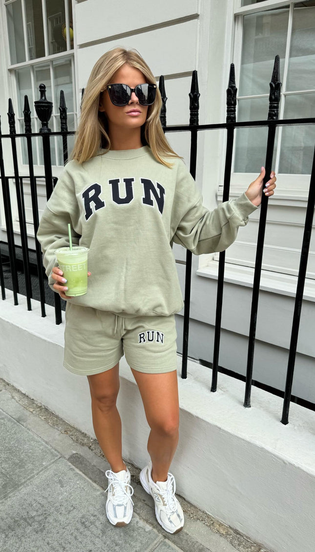 Run Appliqué 100% Cotton shorts Sage Green