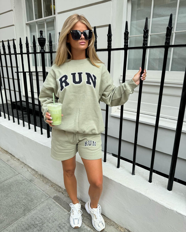 Run Appliqué 100% Cotton shorts Sage Green