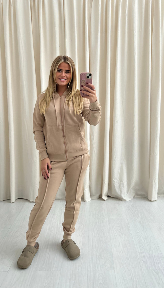 Ladies Full zip regular fit tracksuit Beige