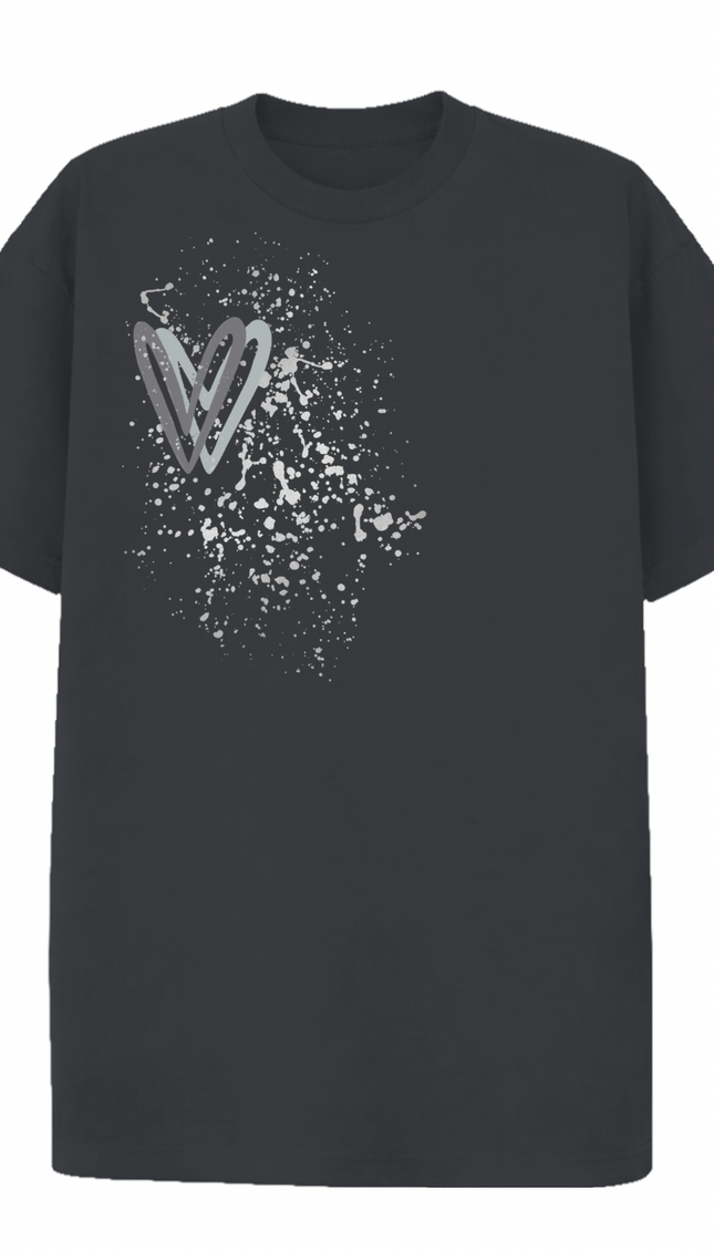 Grey Heart Printed T-shirt – image 10