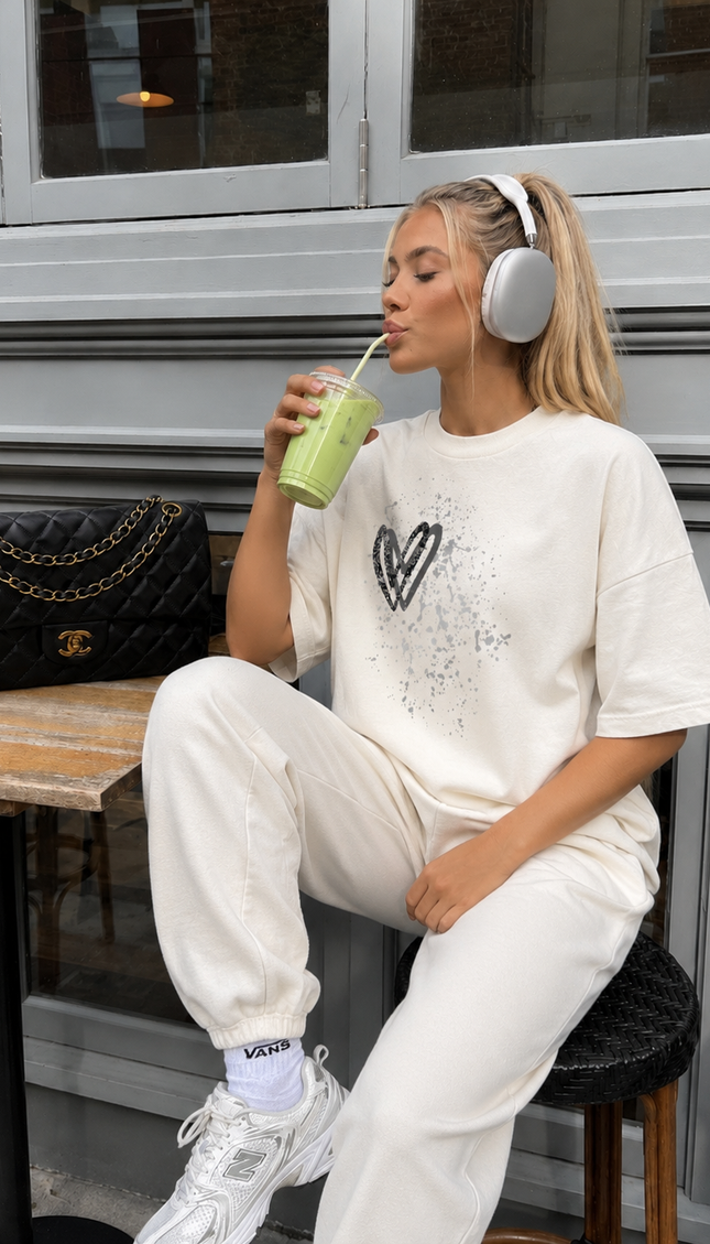 Charcoal Paisley Heart T-shirt – additional view