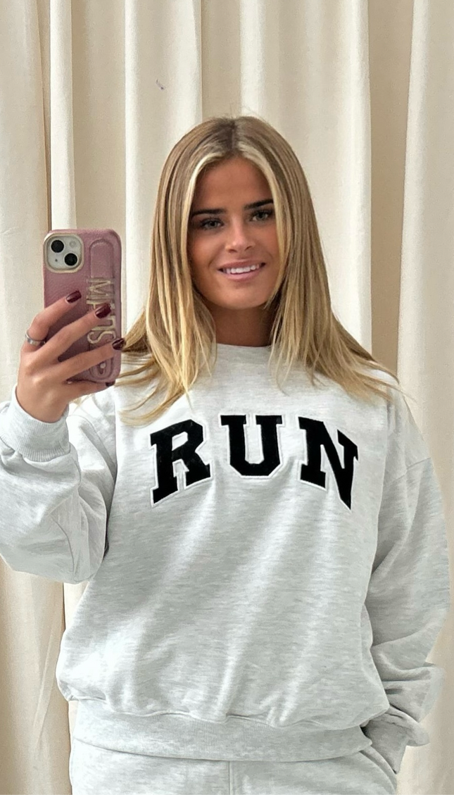 Run Appliqué 100% Cotton Sweatshirt Ash Grey