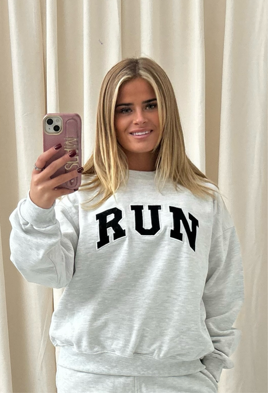 Run Appliqué 100% Cotton Sweatshirt Ash Grey