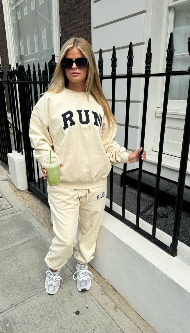 Run Appliqué 100% Cotton Sweatshirt Cream