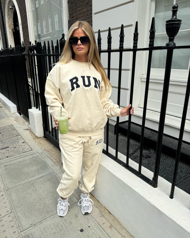 Run Appliqué 100% Cotton Sweatpants Cream