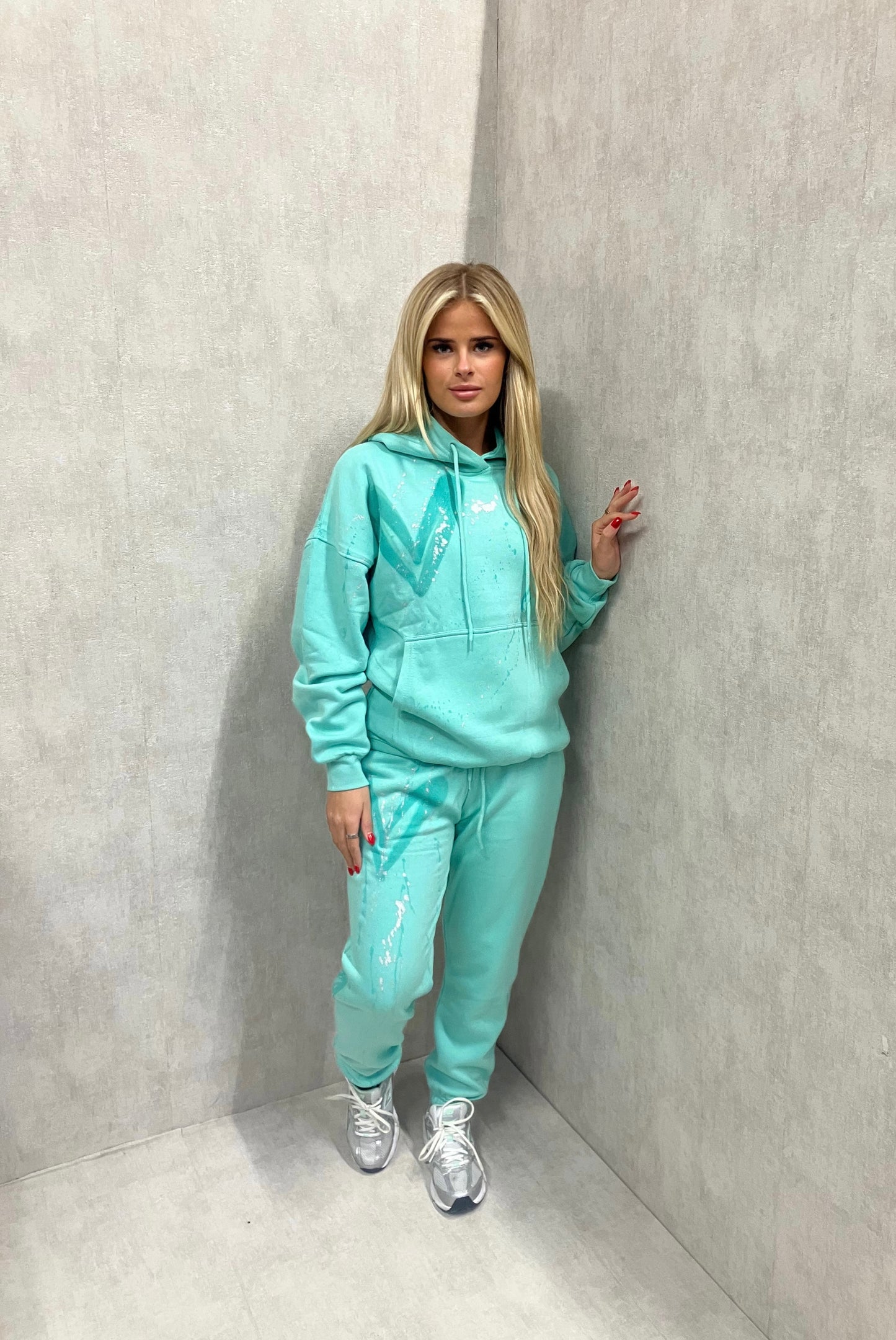 Mint Green Heart Sprayed Hooded Tracksuit