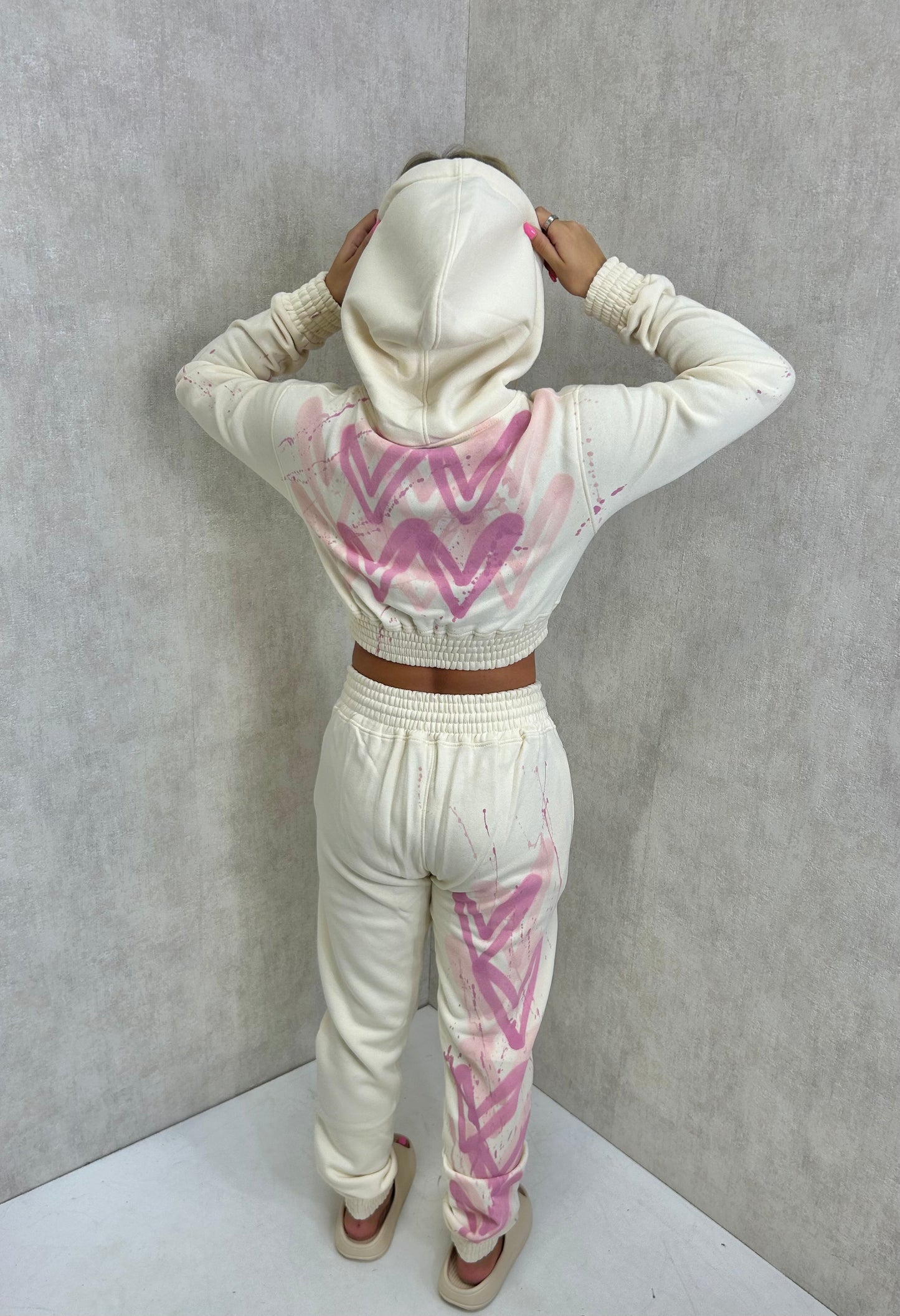 Pink Heart Cropped Hooded Tracksuit Cream