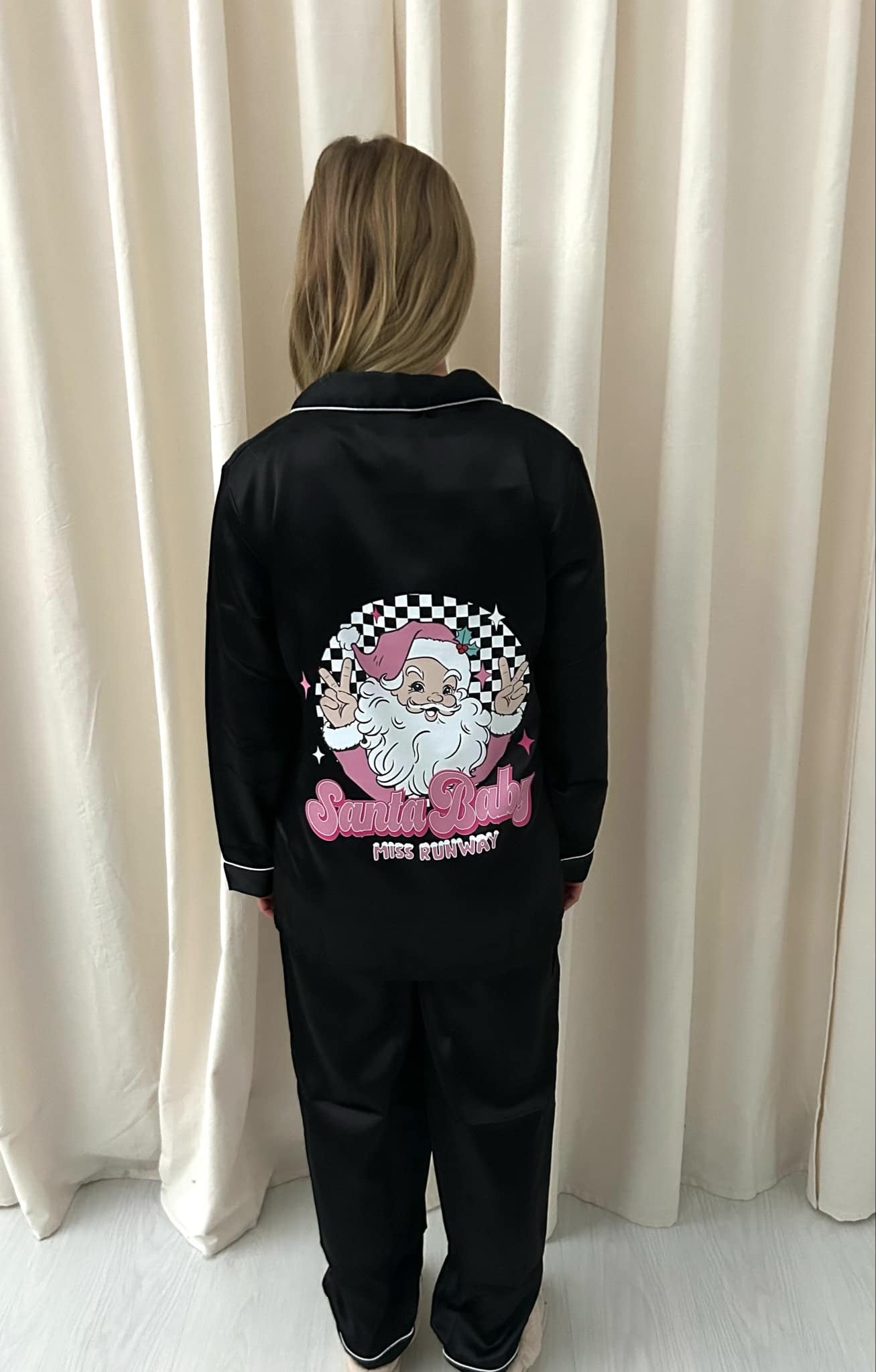 Miss Runway Santa Baby Pyjamas Black