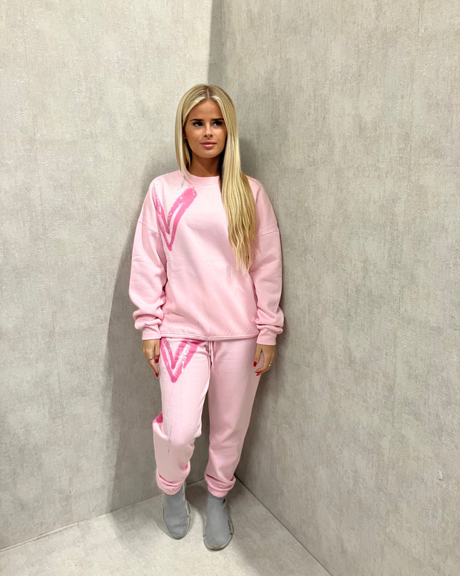 Pink Heart Sprayed Sweatshirt Tracksuit