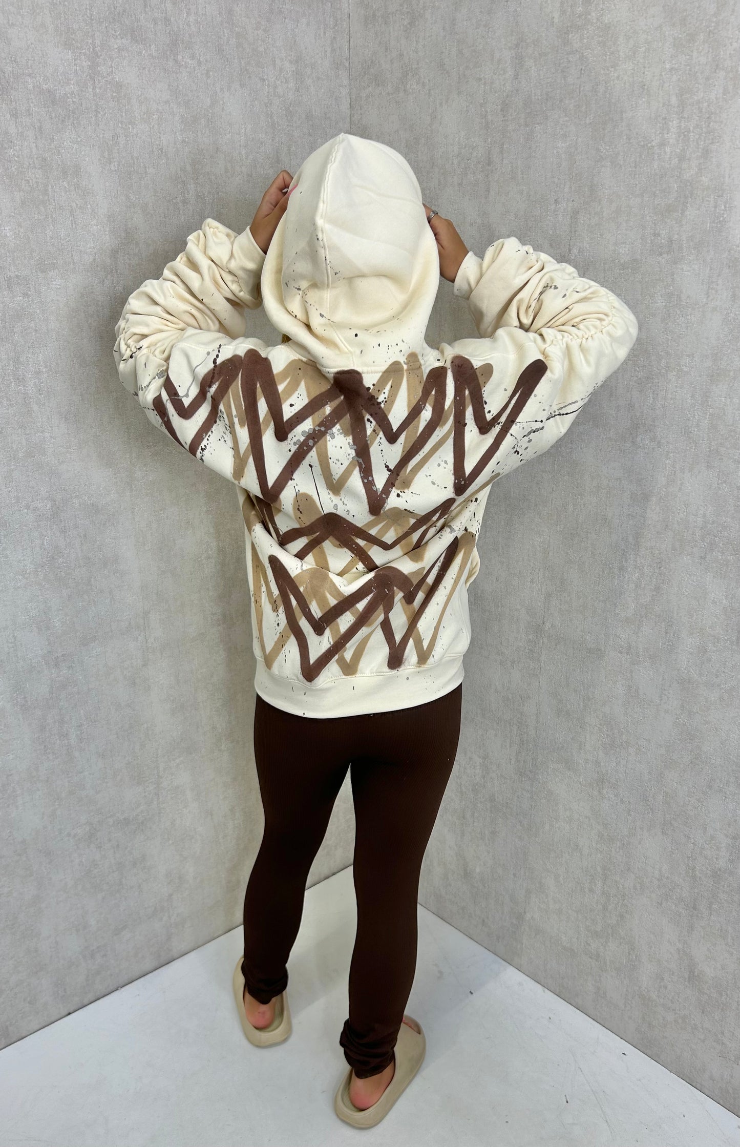 Brown Heart Sprayed Ruched Hoodie And Brown Legging Set