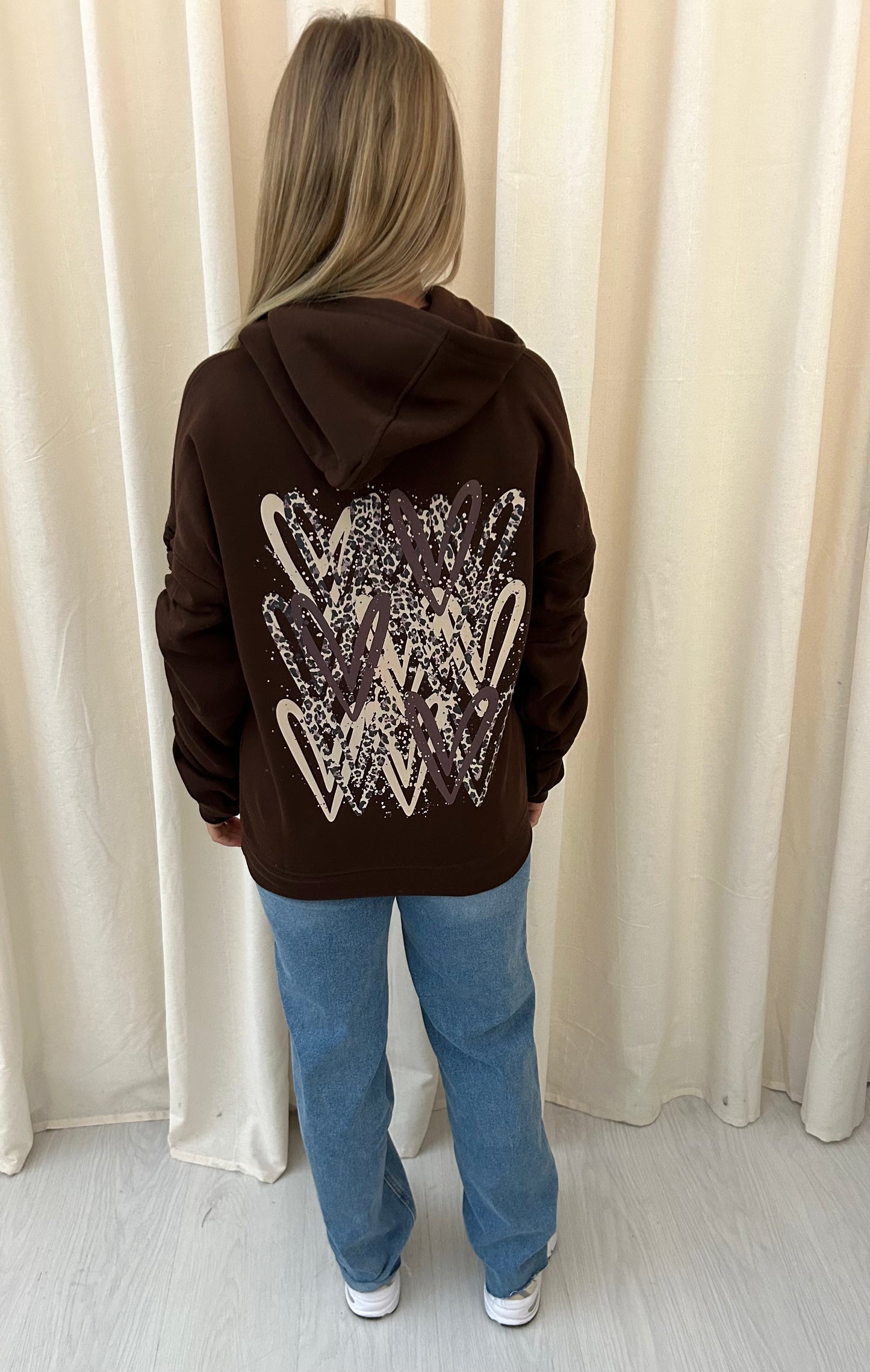 Leopard Print Heart Graffiti Ruched Hoodie Brown