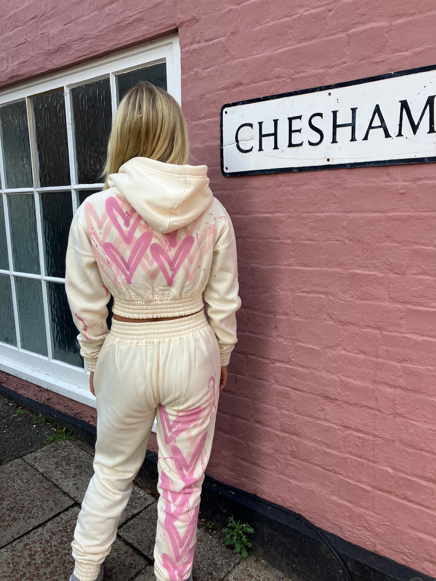 Pink Heart Ribbon Cropped Hooded Tracksuit Cream