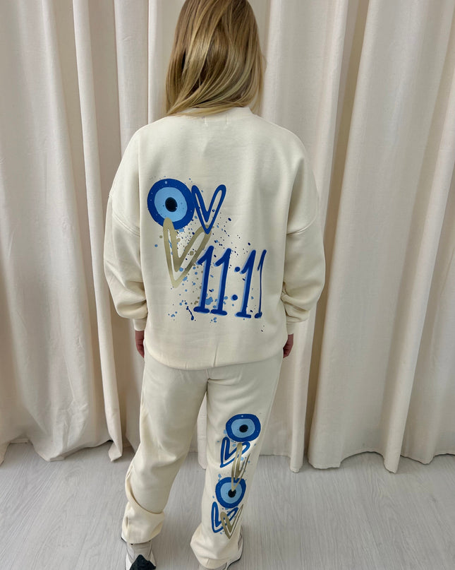 11:11 Gold Heart Evil Eye Printed Sweatshirt Tracksuit Adult
