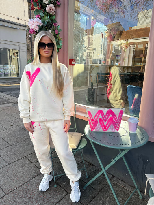 Hot Pink Heart Sprayed Cream Sweatshirt Tracksuit