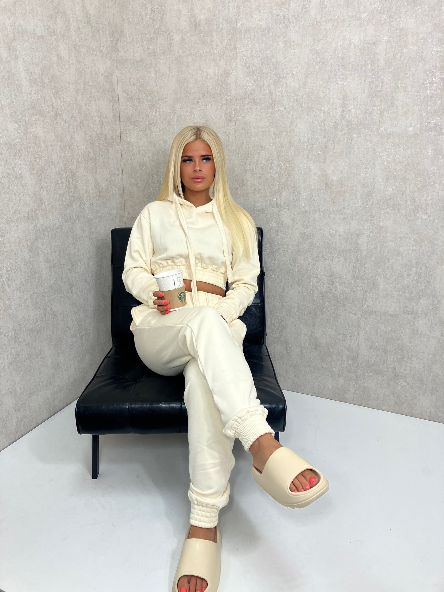 Cropped Hooded Tracksuit Cream